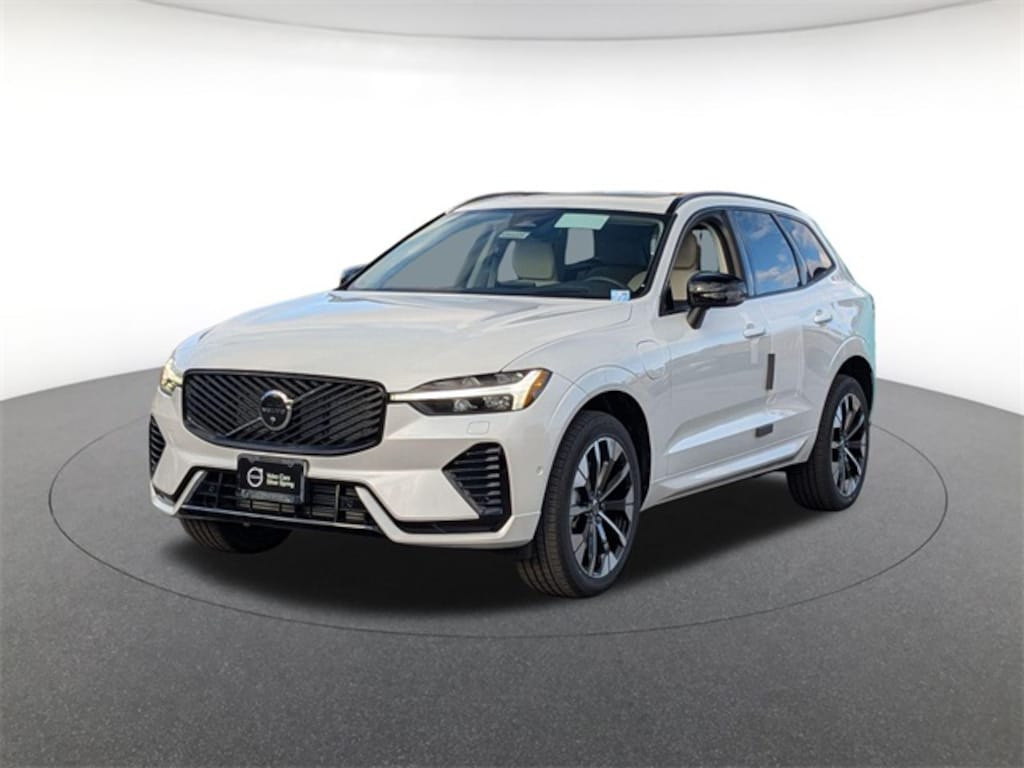 New 2026 Volvo XC60 plug-in hybrid T8 Ultra SUV
