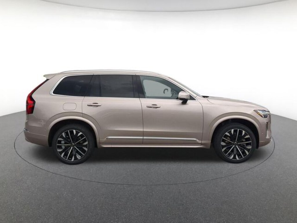 New 2026 Volvo XC90 B6 Plus 7-Seater SUV