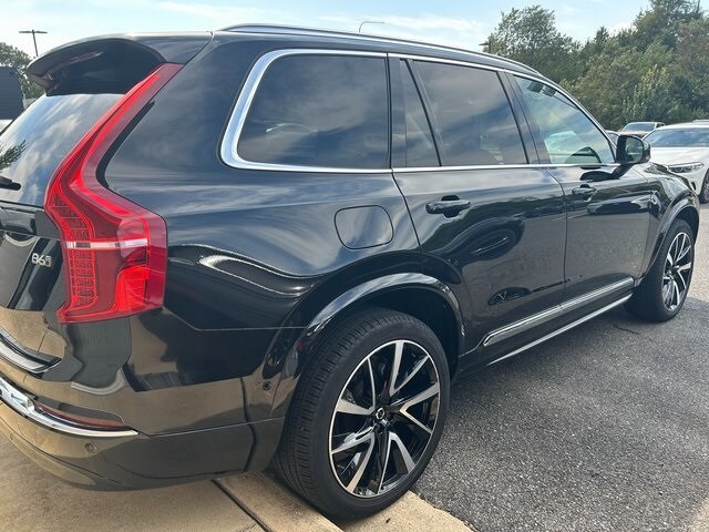 2024 Volvo XC90 Plus photo 3