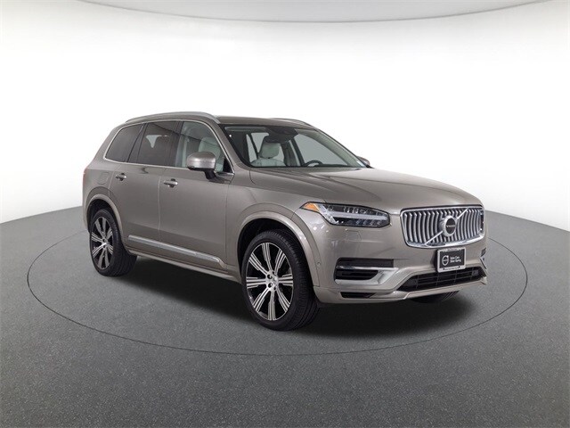 2022 Volvo XC90 Recharge Inscription photo 3