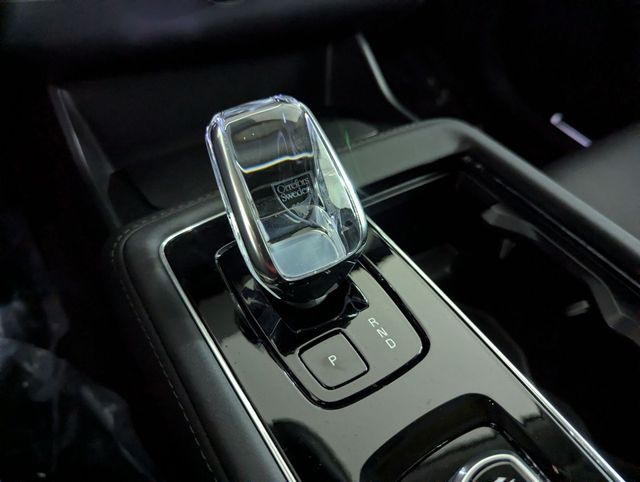 2026 Volvo XC90 Ultra - Photo 12