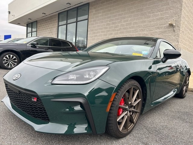 2025 Toyota GR86 Hakone Edition's photo