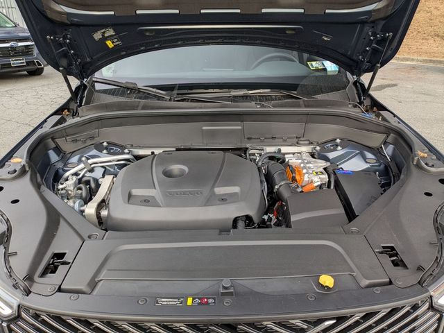 2026 Volvo XC90 Plus - Photo 17