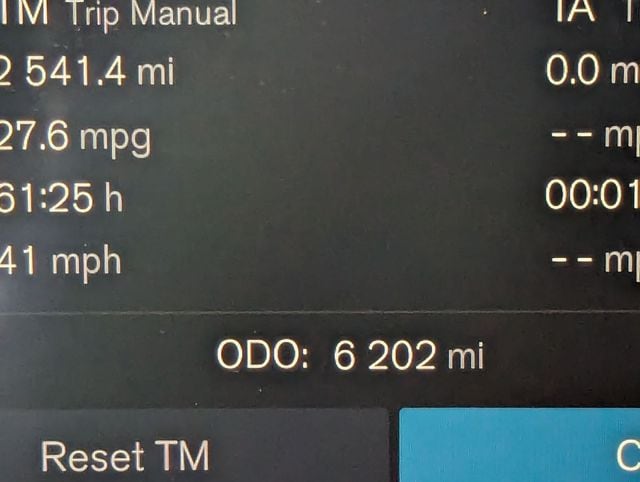 2026 Volvo XC40 Plus - Photo 16