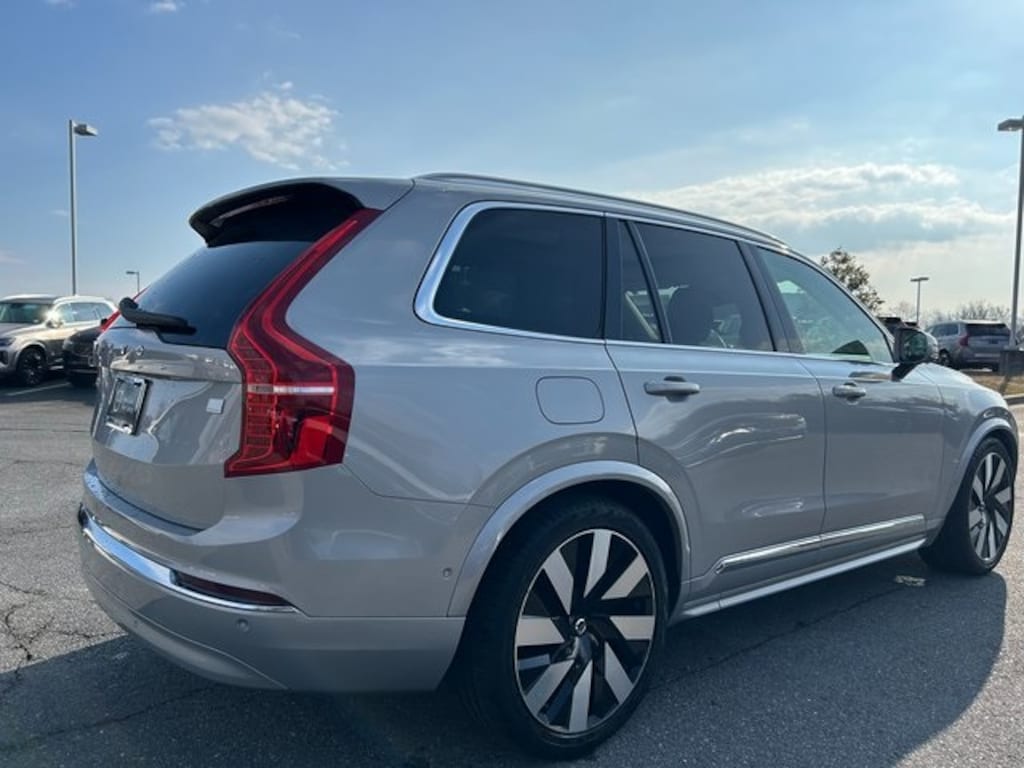 Used 2023 Volvo XC90 Recharge Plug-In Hybrid Ultimate Bright 7-Seater SUV