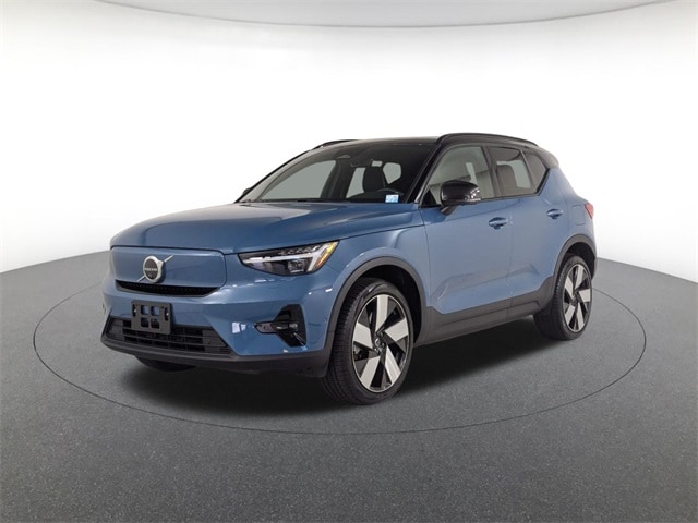 2023 Volvo XC40 Ultimate