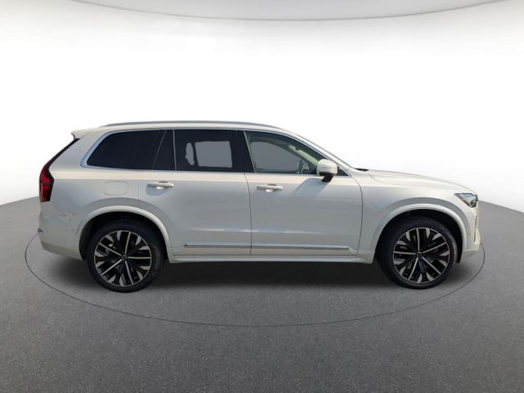 New 2026 Volvo XC90 plug-in hybrid T8 Ultra 7-Seater SUV