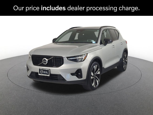 Certified 2023 Volvo XC40 B5 AWD Plus Dark SUV