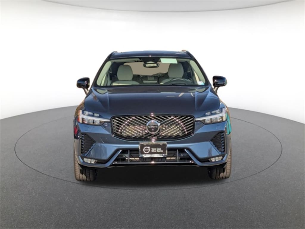 New 2026 Volvo XC60 B5 Ultra SUV