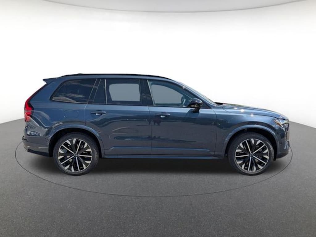 New 2026 Volvo XC90 plug-in hybrid T8 Ultra Dark Theme 7-Seater SUV