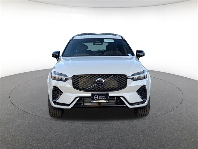 2026 Volvo XC60 Hybrid T8 Polestar photo 2