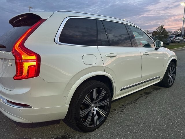 2024 Volvo XC90 T8 Ultimate photo 4