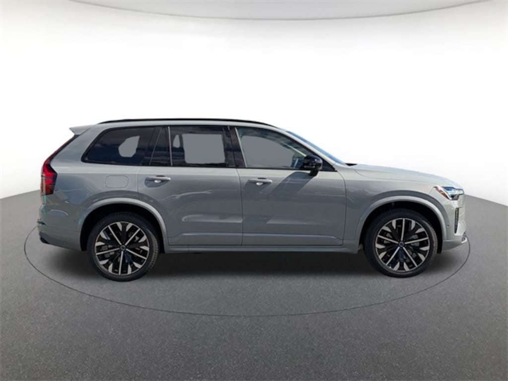New 2026 Volvo XC90 B6 Ultra Dark Theme 7-Seater SUV