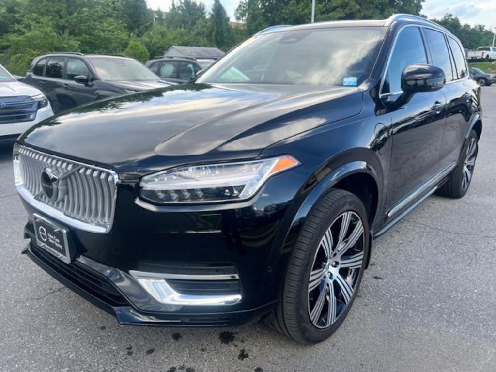 Used 2024 Volvo XC90 plug-in hybrid T8 Plus Bright 7-Seater SUV
