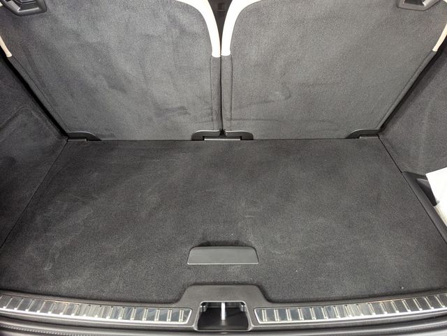 2026 Volvo XC90 Core - Photo 21