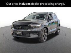2026 Volvo XC40 B5 Ultra Black Edition AWD SUV