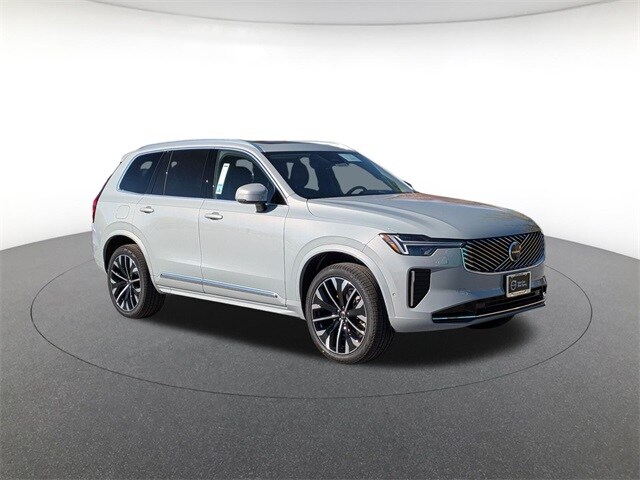 2026 Volvo XC90 photo 3