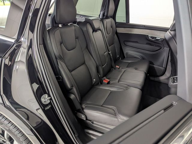 2026 Volvo XC90 Ultra - Photo 18