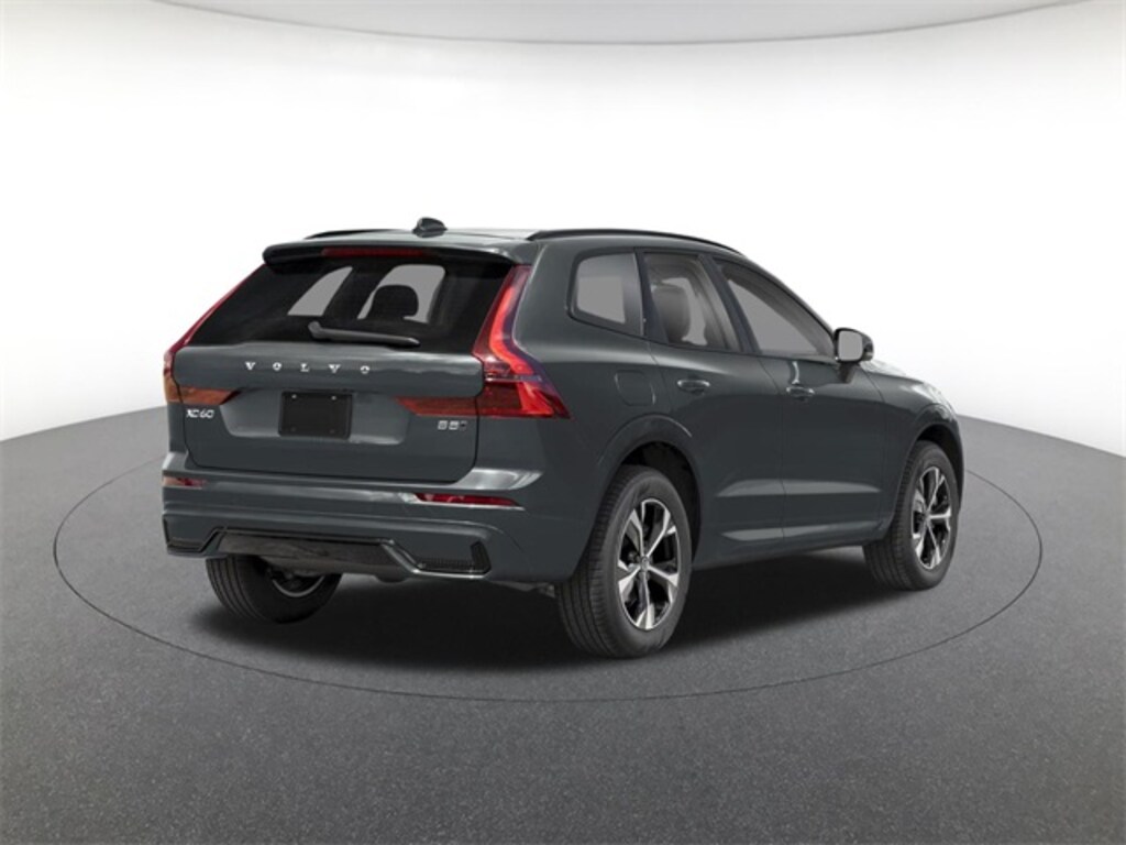 New 2026 Volvo XC60 B5 Core SUV