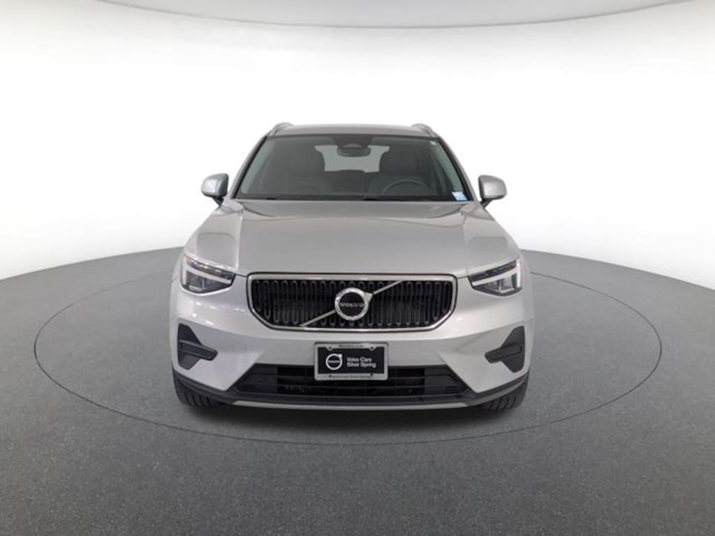 Certified 2023 Volvo XC40 B5 AWD Core SUV