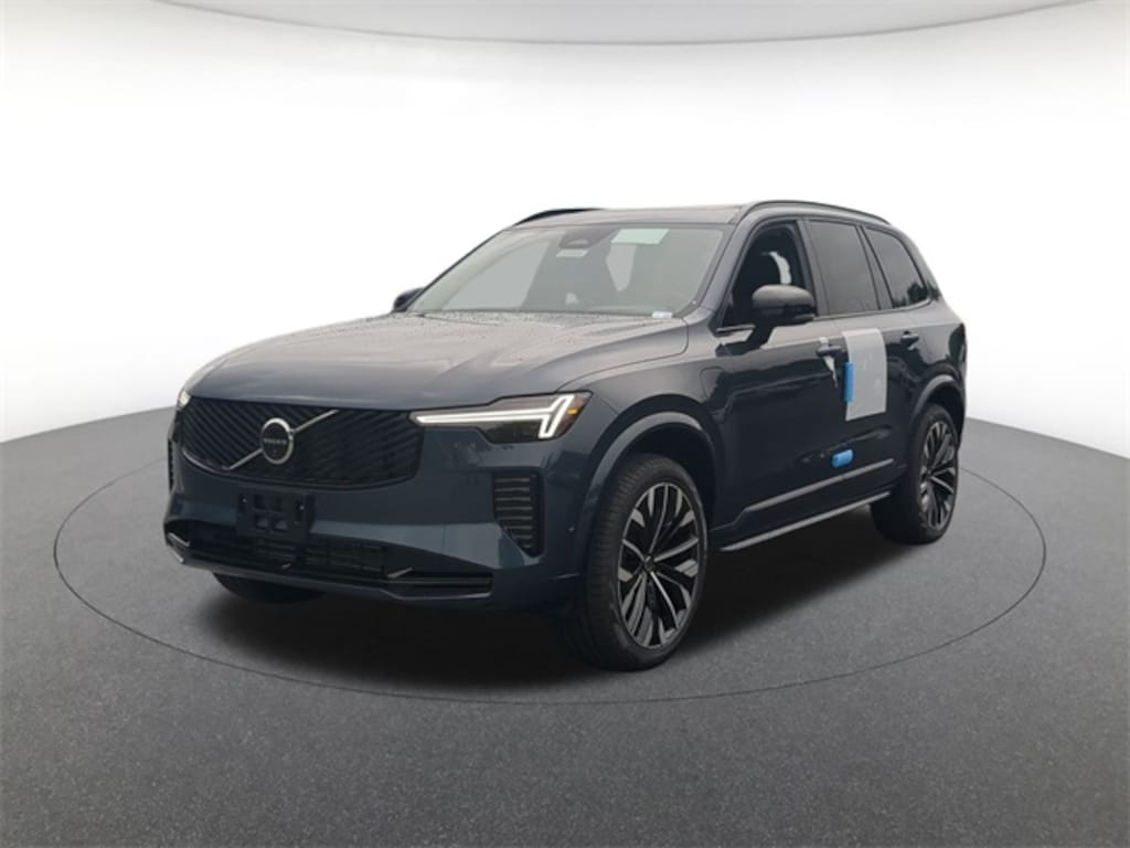 New 2026 Volvo XC90 plug-in hybrid T8 Ultra Dark Theme 7-Seater SUV