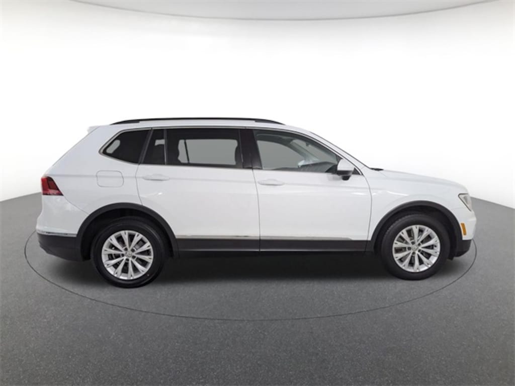 Used 2018 Volkswagen Tiguan 2.0T SE 4MOTION SUV