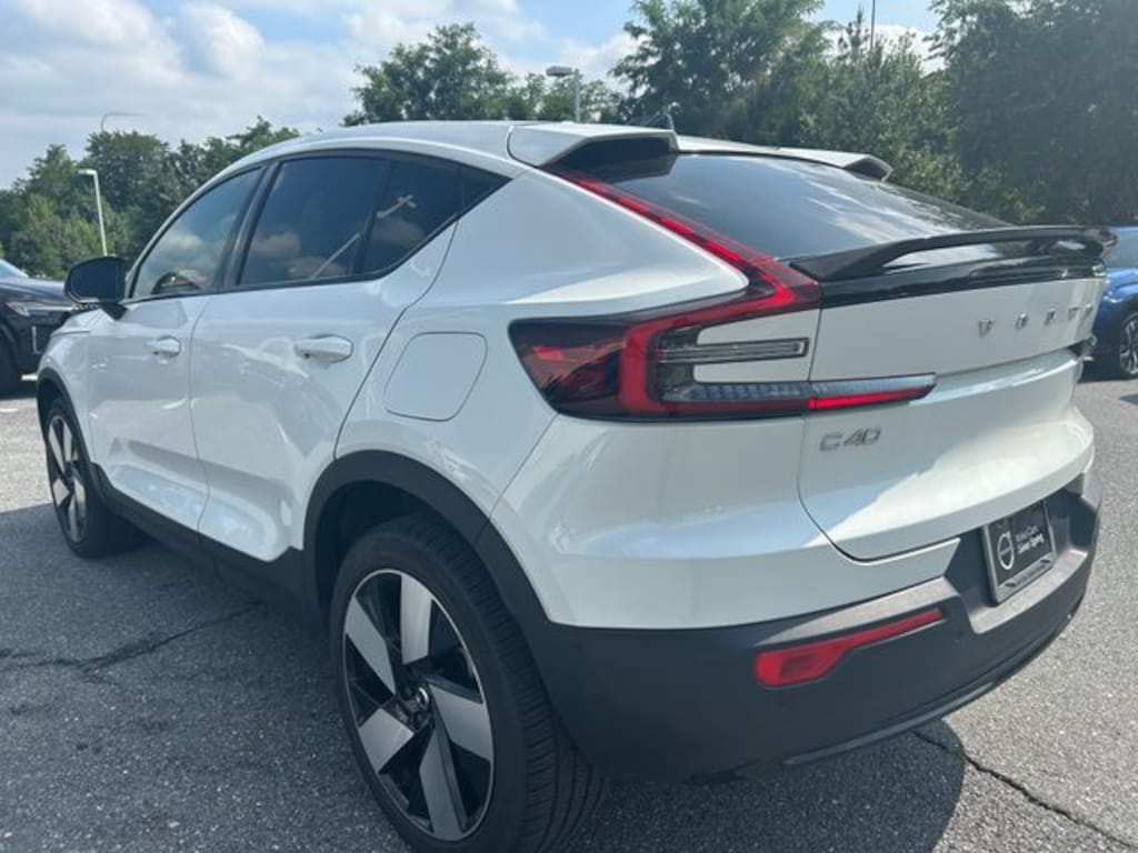 Certified 2023 Volvo C40 Recharge Pure Electric Twin Ultimate SUV