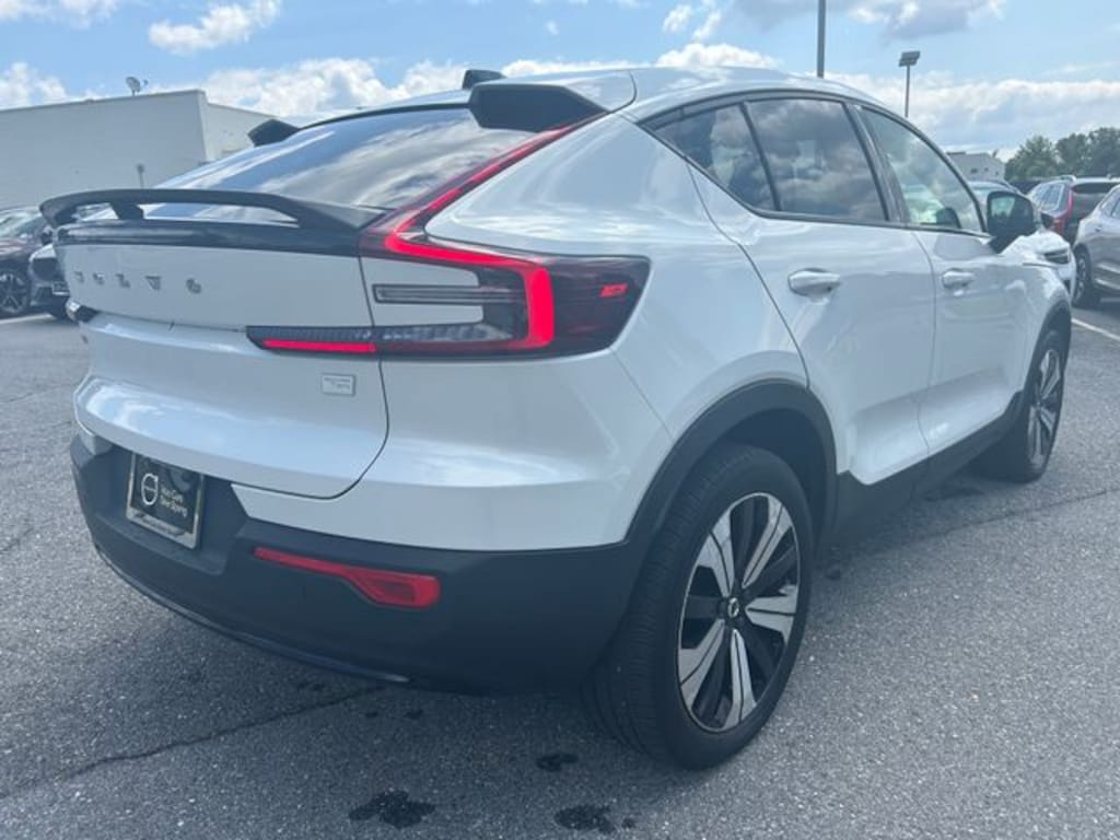 Certified 2023 Volvo C40 Recharge Pure Electric Twin Plus SUV