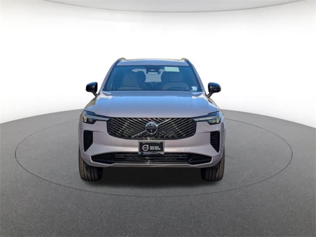 New 2026 Volvo XC90 B6 Ultra Dark Theme 6-Seater SUV