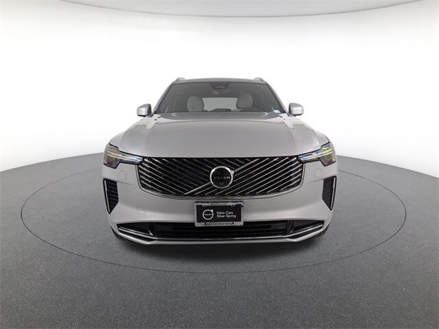 2025 Volvo XC90 B5 Plus photo 2