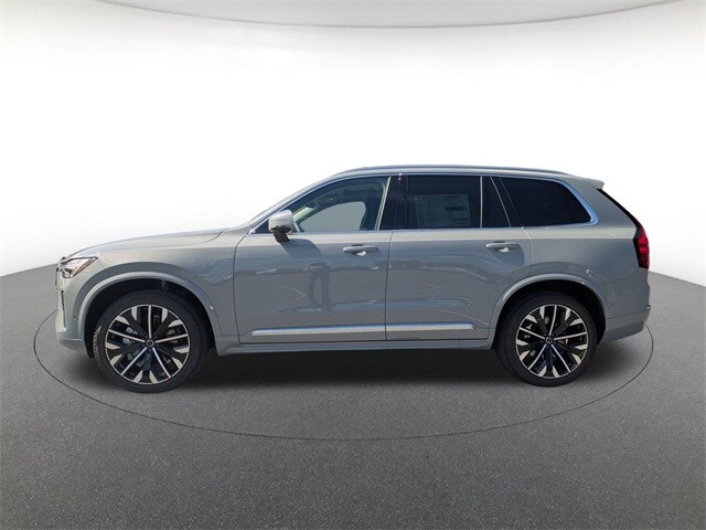 2026 Volvo XC90 Plus photo 2
