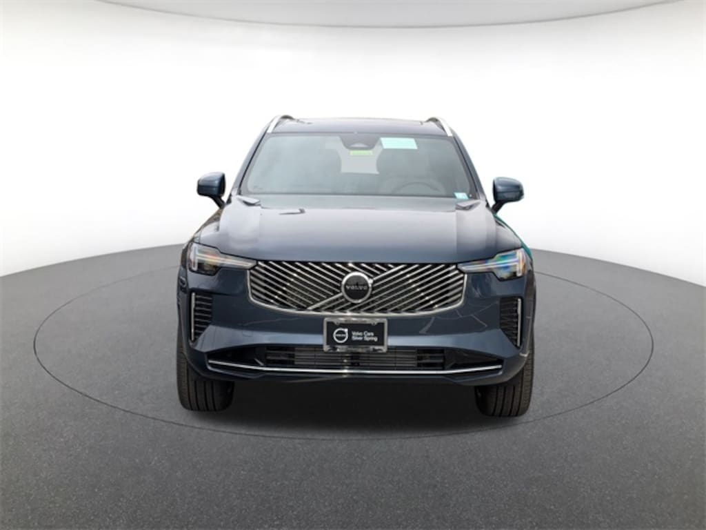 Certified 2025 Volvo XC90 plug-in hybrid T8 (2025.5) Core 7-Seater SUV