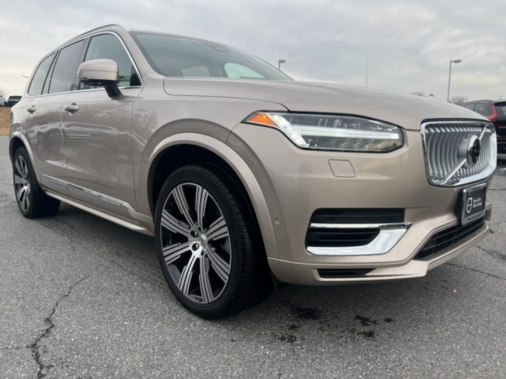 Certified 2024 Volvo XC90 plug-in hybrid T8 Plus Bright 7-Seater SUV