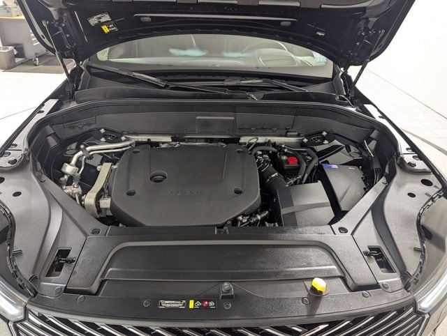 2026 Volvo XC90 Ultra - Photo 23