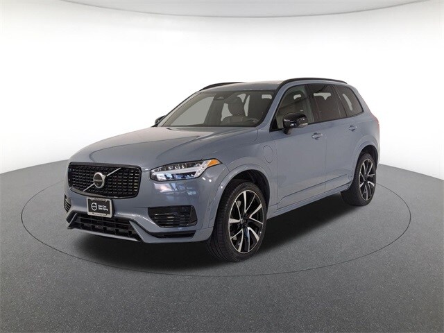 2023 Volvo XC90 Recharge Plug-In Hybrid Plus Dark 7-Seater SUV