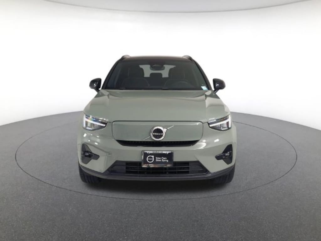 Certified 2023 Volvo XC40 Recharge Pure Electric Plus SUV