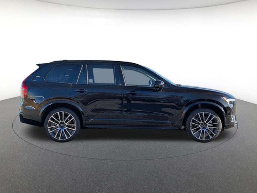 New 2026 Volvo XC90 B6 Ultra Dark Theme 7-Seater SUV