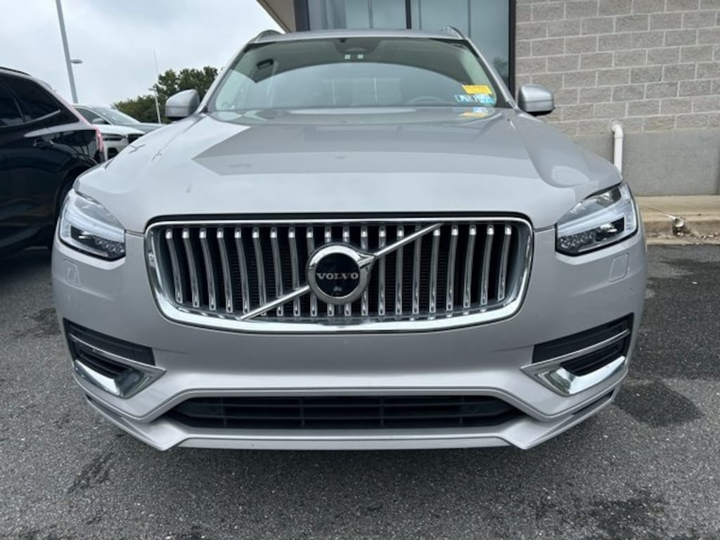 Certified 2023 Volvo XC90 Recharge Plug-In Hybrid Ultimate Bright 7-Seater SUV