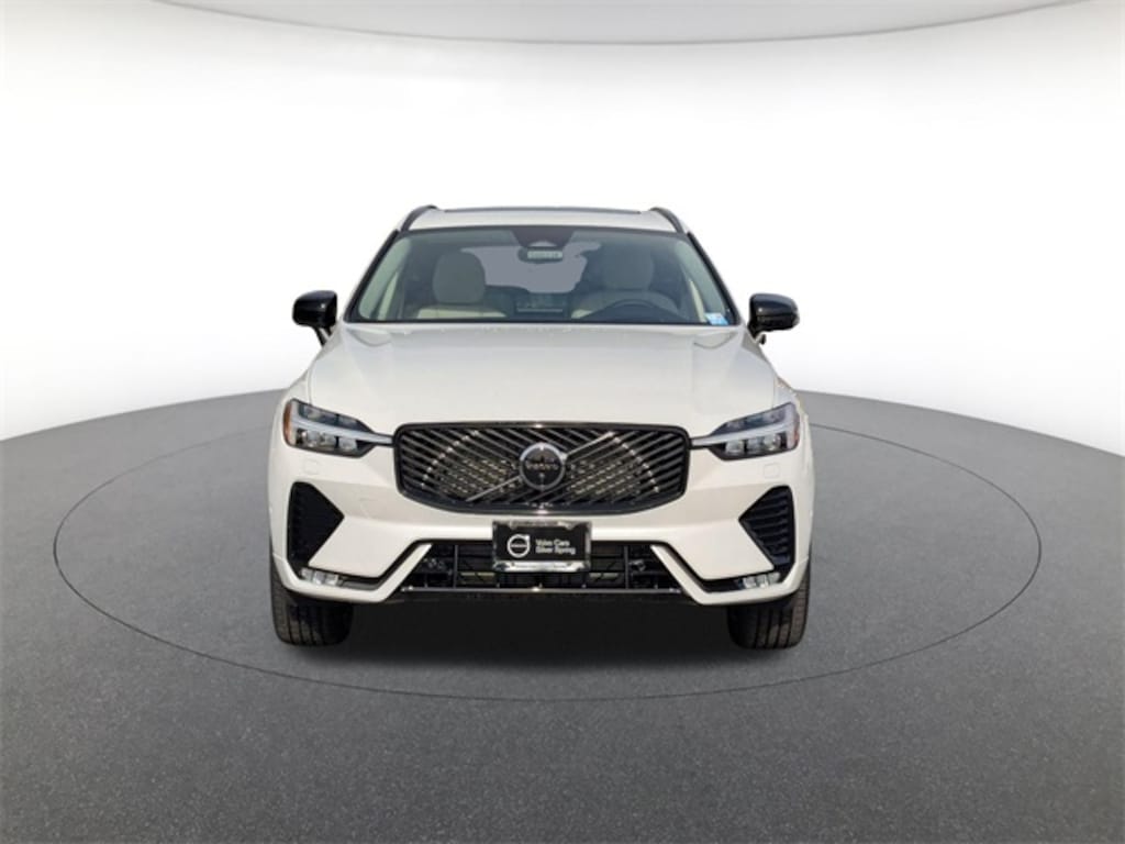 New 2026 Volvo XC60 B5 Ultra SUV