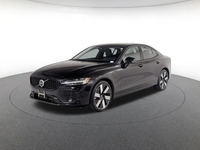 2024 Volvo S60 Plus