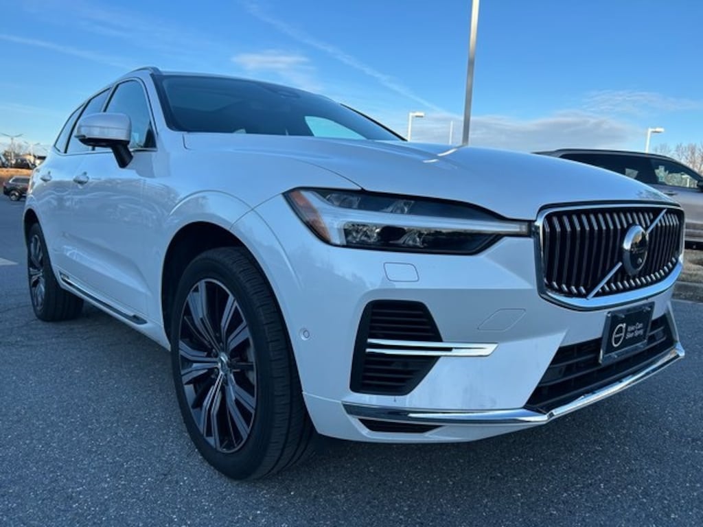 Certified 2023 Volvo XC60 Recharge Plug-In Hybrid Plus Bright SUV