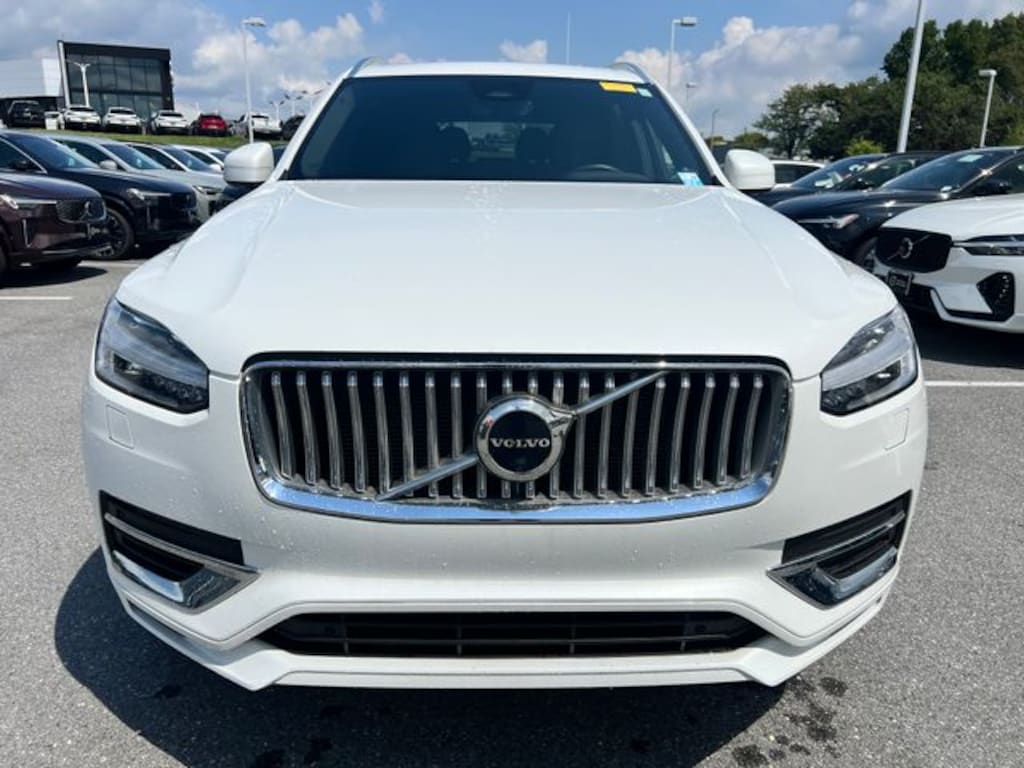 Used 2023 Volvo XC90 Recharge Plug-In Hybrid Plus Bright 7-Seater SUV