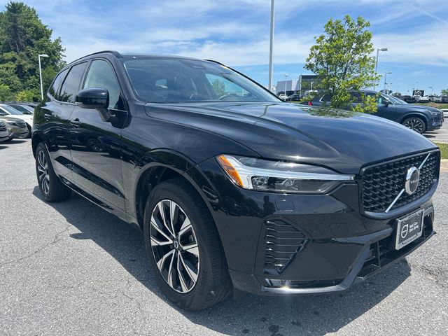 2024 Volvo XC60 B5 Core Dark Theme AWD's photo