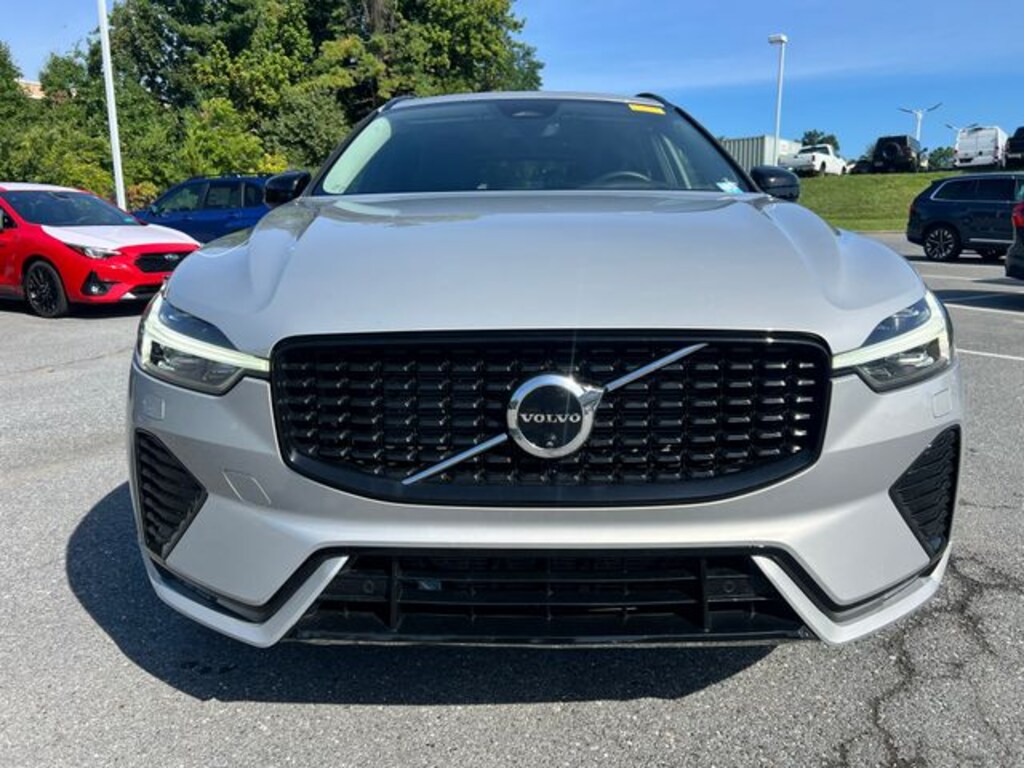 Used 2024 Volvo XC60 B5 Plus Dark SUV