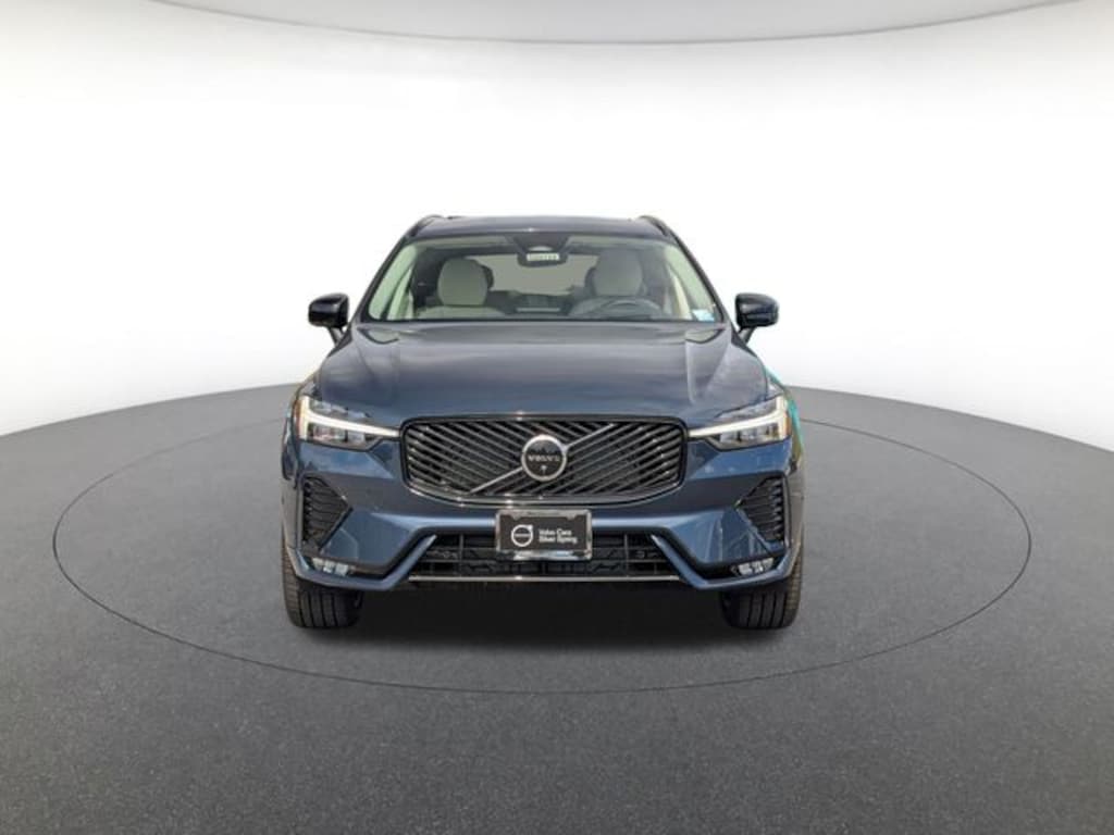 New 2026 Volvo XC60 B5 Ultra SUV