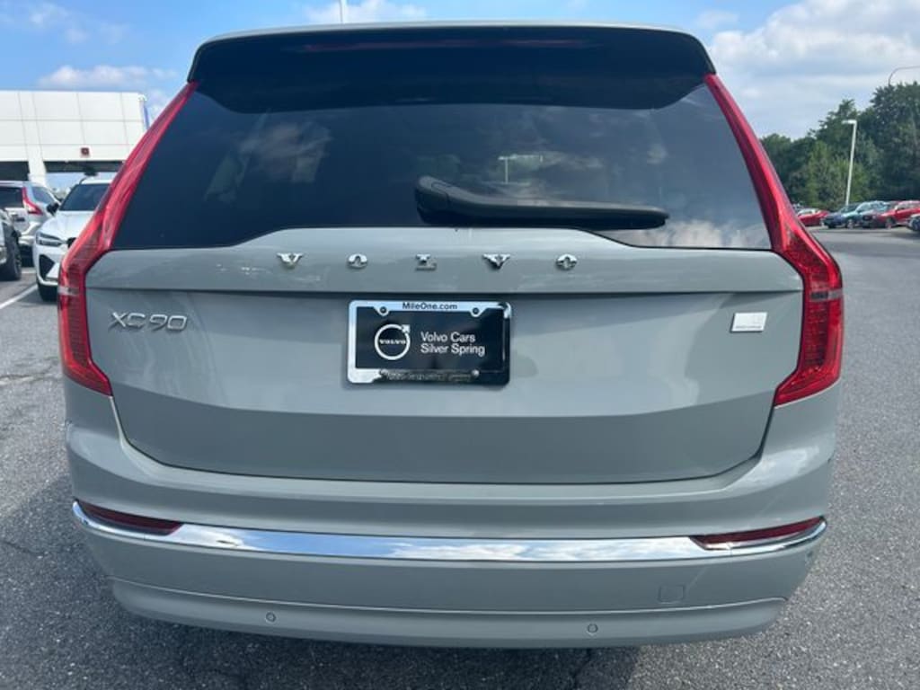 Certified 2024 Volvo XC90 plug-in hybrid T8 Plus Bright 7-Seater SUV