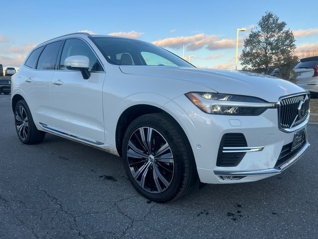 2023 Volvo XC60 Ultimate's photo