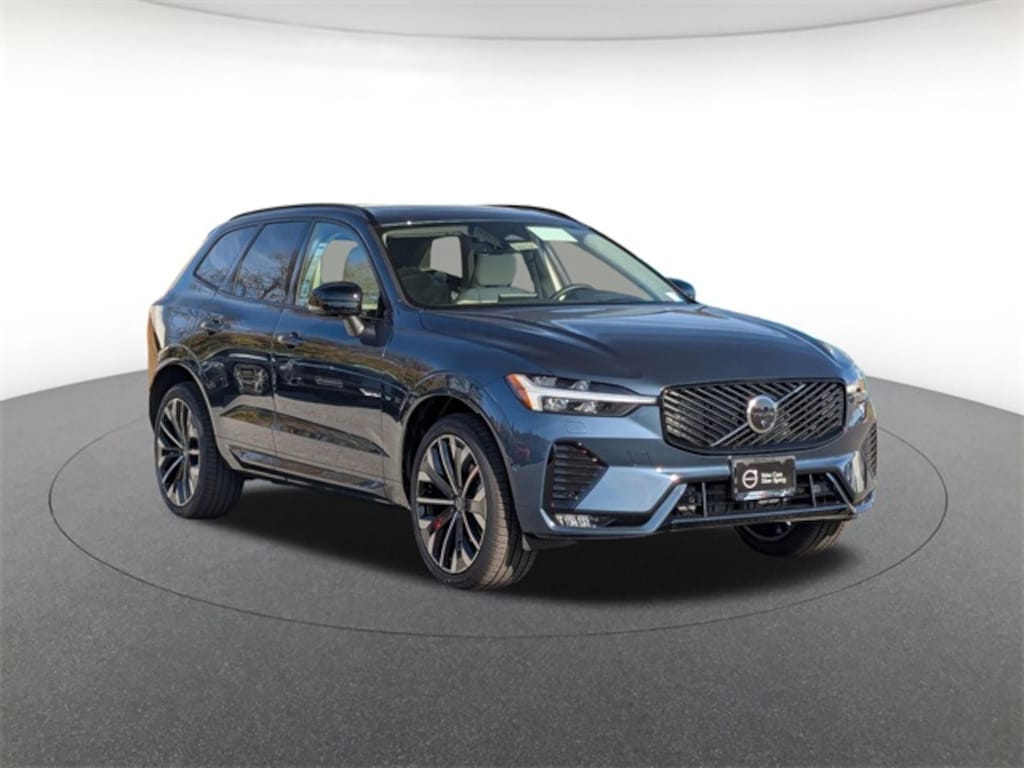 New 2026 Volvo XC60 B5 Ultra SUV