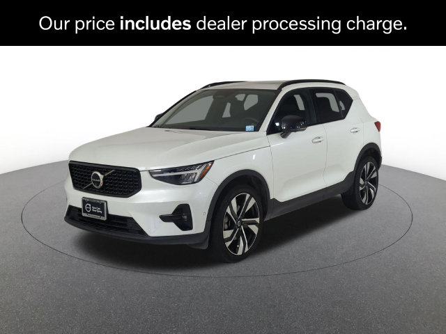 2024 Volvo XC40
