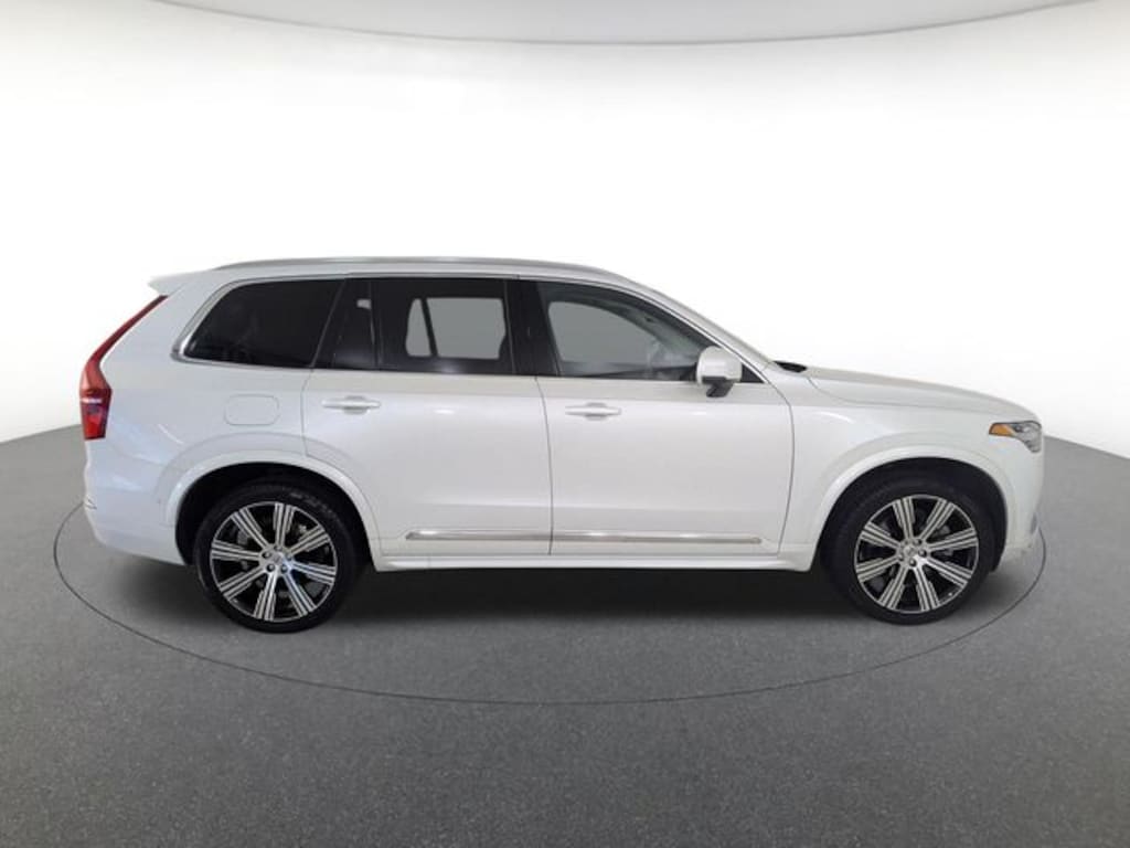 Certified 2025 Volvo XC90 plug-in hybrid T8 Plus 7-Seater SUV